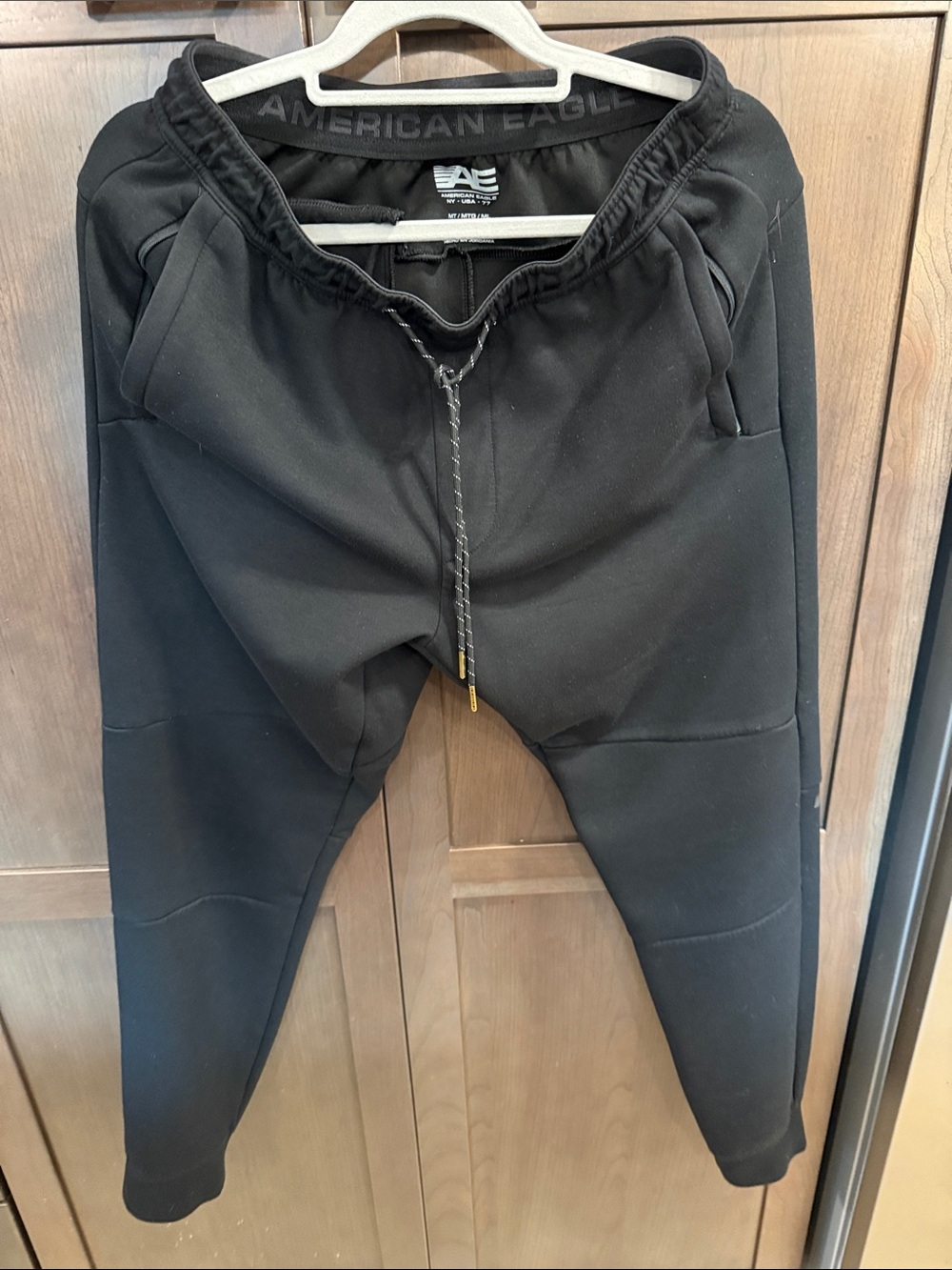 American Eagle Black Athletic Jogger Sweatpants